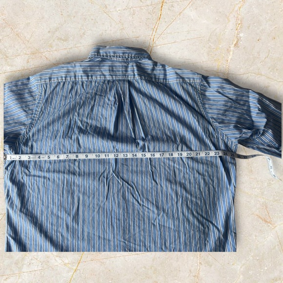 ⚜️Ralph Lauren Classic Fit 💙 Blue Striped Button-Down Shirt - Size Large⚜️ - Picture 6 of 7